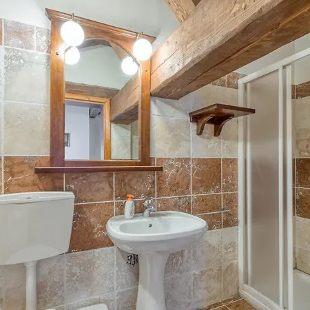 Viktor Guest house